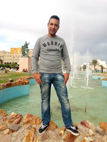 In dating Tunis side Free Tunisian